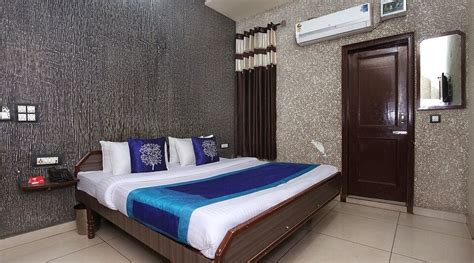 OYO 9808 HOTEL PREM SAGAR - Reviews & Photos