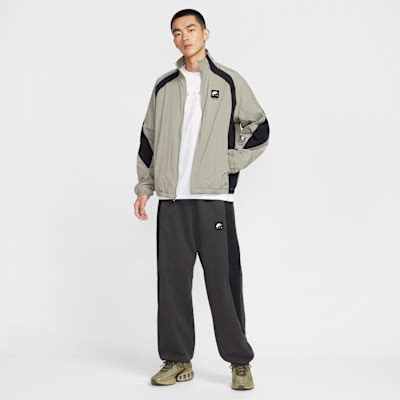 Nike Air Men's Woven Tracksuit Jacket. Nike IN