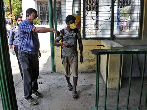 Coronavirus outbreak: 'Free rice under PDS for 6 months in West Bengal ...