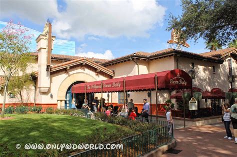 Review: The Hollywood Brown Derby at Disney's Hollywood Studios ...