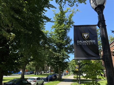 Dalhousie locks out faculty association members | 101.5 The Hawk