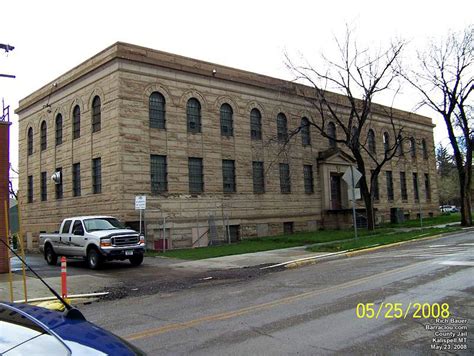 Montana Attractions - Barraclou.com