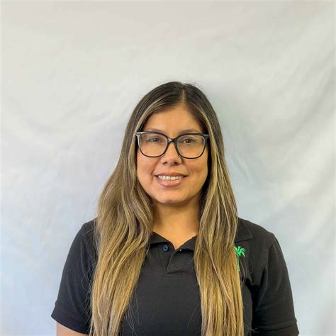 Roadium Open Air Market & Drive-In | Redondo Beach Blvd