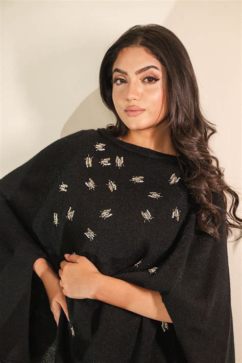 Round Neck Sleeve Slit Poncho with Hand Embroidered – Monal Weaves
