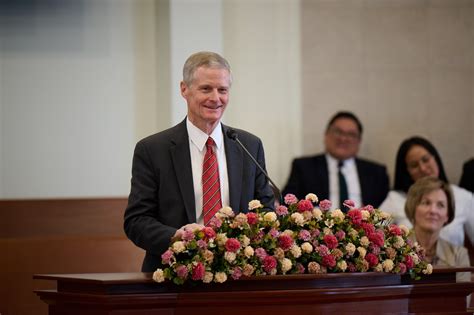 Elder Bednar’s message of faith and repentance in Huancayo, Peru ...