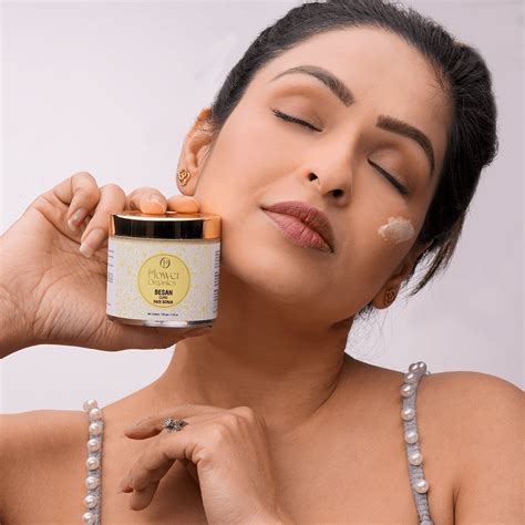 Besan & Curd Face Scrub - 120 gm – Flower Organics