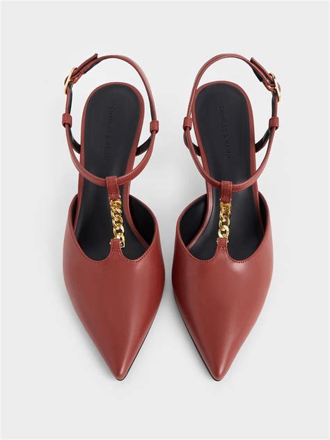 | CHARLES & KEITH IN