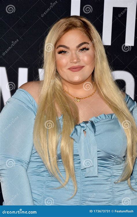 Loey Lane editorial photo. Image of talent, event, fashion - 173673731