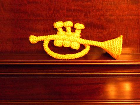 Step by Step Crochet Tutorials Trumpet 的图像结果