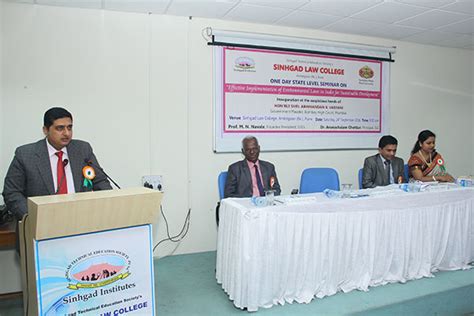 Sinhgad Law College | Empowering Academic Excellence