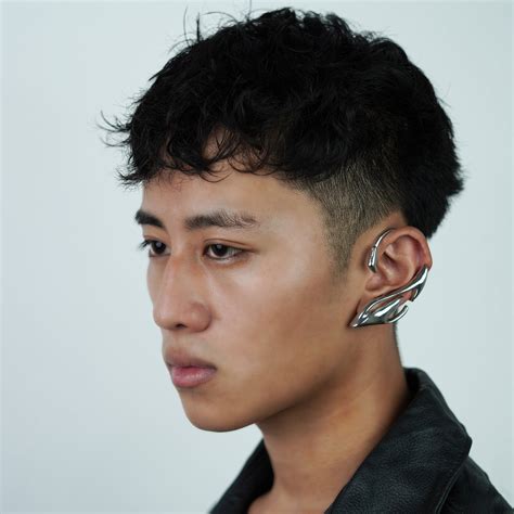 [ Dystopia ] Mechanical Unisex Ear Clip | Project Shades