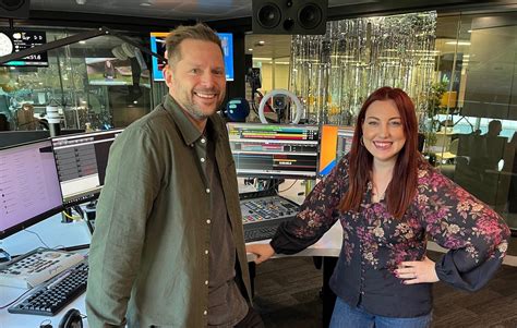 Robbie Von babysits HIT WA Breakfast for Allan Aldworth - RadioInfo Australia