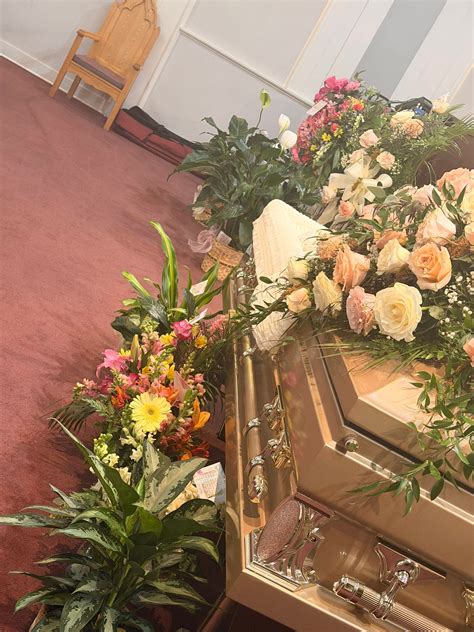 Reynolds Funeral Home | Decatur AL