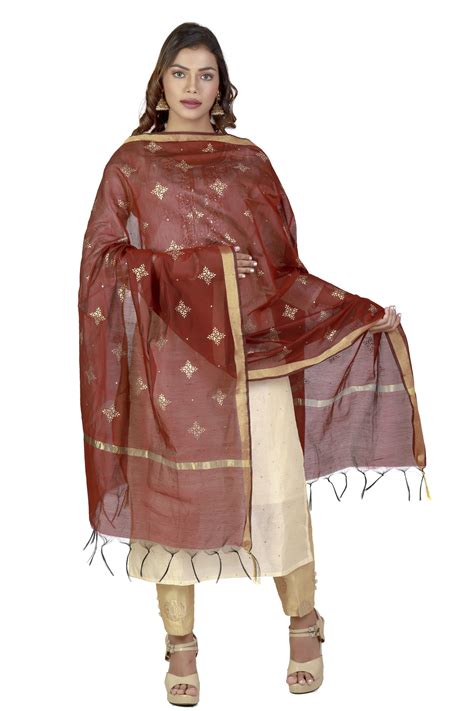 Maroon Dupatta With Golden Border Online With Printed Gold Foil Work ...