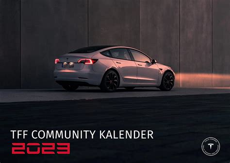 Shop4EV Tesla Calendar 2023 from the TFF Community : Amazon.co.uk ...