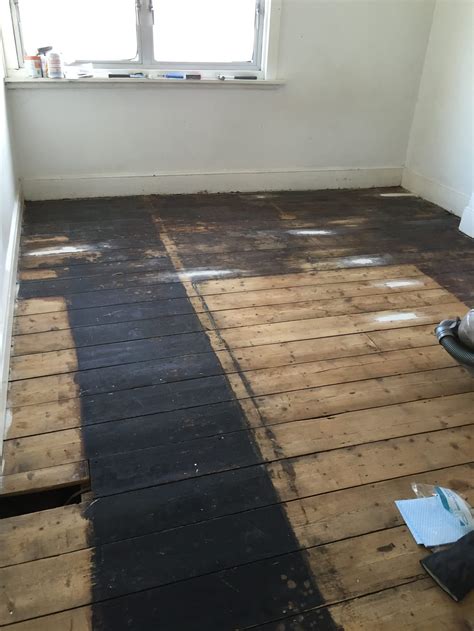 How To Paint Floorboards White (Step by Step Guide) | Painted ...