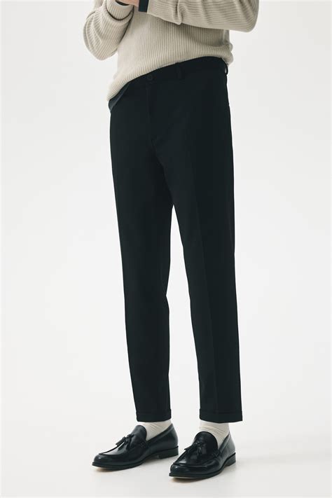 Slim Fit Tailored trousers - Black - Men | H&M IN