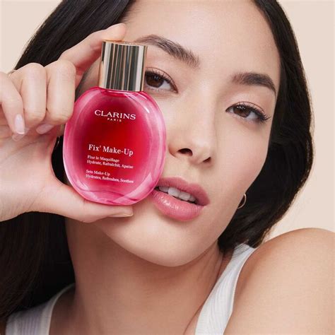 Fix Make-Up | CLARINS®