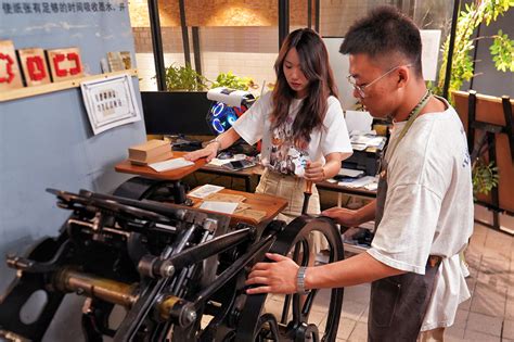 黑龙江哈尔滨：探访“活版印刷工房”