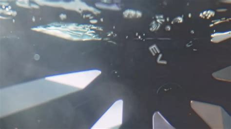 Vollelektrischen SUV (BEV) fahren | EV-Antrieb | Range Rover