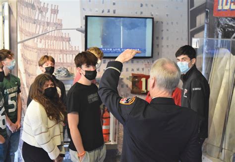 Warren resident wins national award for innovative education methods ...