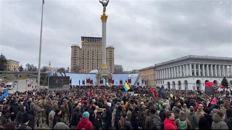 Сегодня в Киеве проходит прощание с легендарным Да Винчи, погибшим на ...