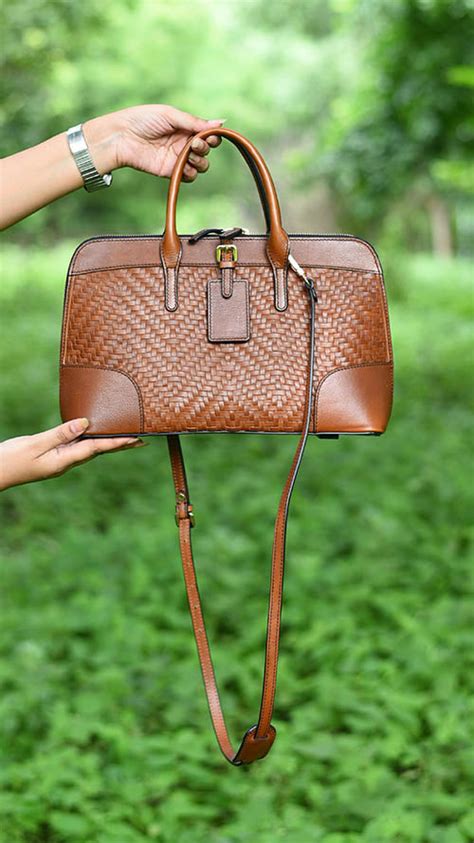 We Make Beautiful Bags – Chiaroscuro