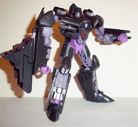 Transformers Generations Megatron 的图像结果