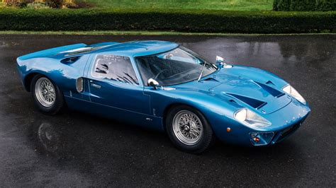 This 1966 Ford GT40 Is One Of Just 30 Road Cars Ever Built | Carscoops
