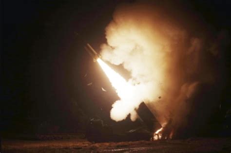 韩导弹击中自家基地 被嘲射程10米，咆哮的火柱达100米_军事频道_中华网