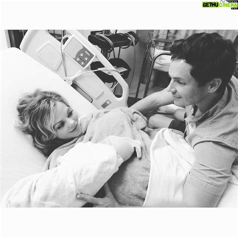 Dreama Walker | Gethu Cinema