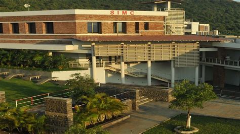 19 Best Mass Communication Colleges in India | 2025