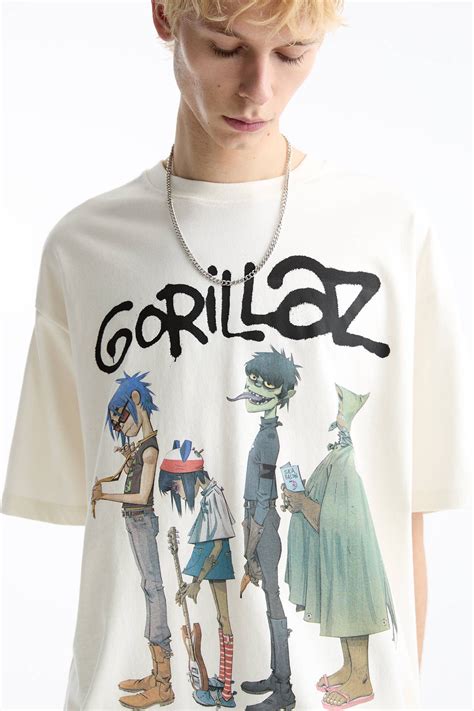 Beyaz Gorillaz T-Shirt | Gorillaz shirt, Gorillaz, Tshirt print