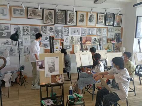 在深圳市美术学校（深圳市行知职业技术学校）就读是怎样的一种体验？ - 知乎