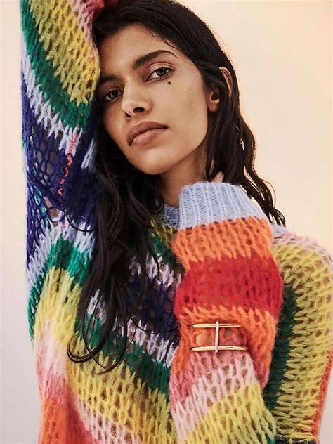 Pooja Mor‚ an engineer who walks for international labels- The Etimes ...