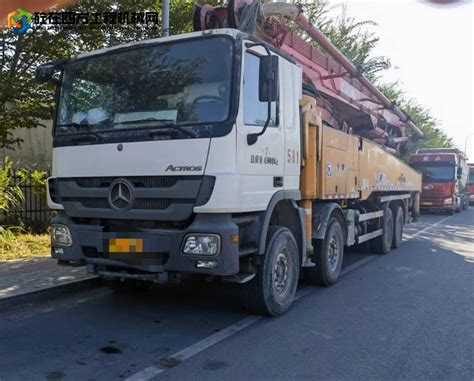 终端出售一台19年三一自制37米三桥叉腿泵车