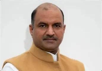 MP C.P. Joshi Demands Revocation of Rahul Gandhi's Passport India ...