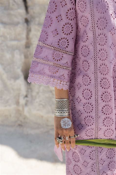 Karaj Jaipur Purple Schiffli Kurta Set