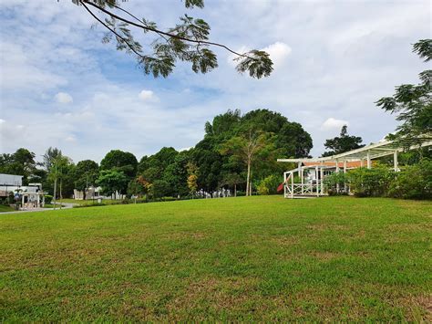 THE OVAL AT SELETAR AEROSPACE PARK, Singapore - Seletar - Restaurant ...
