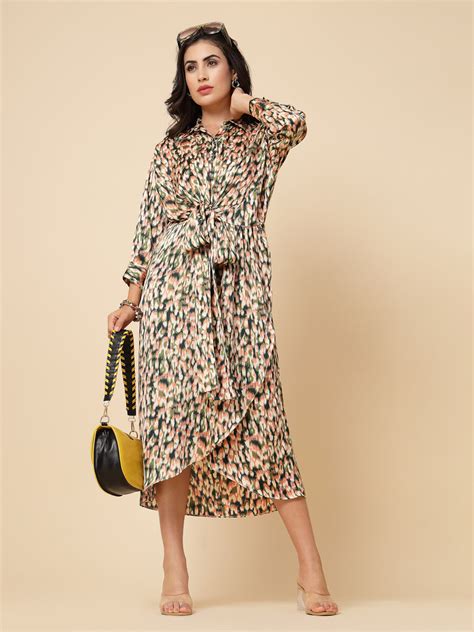 Gipsy Women Multi Printed Satin Bishop Full Sleeve Collared Neck Wrap