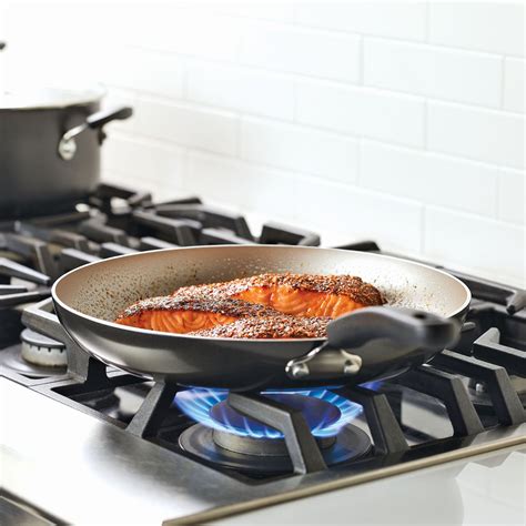 12 inch square frying pan top