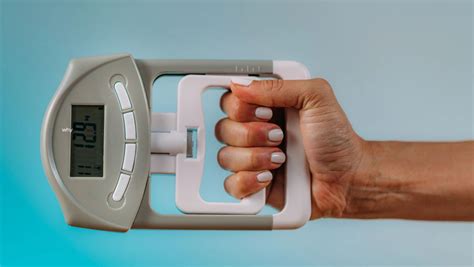 5 Exercises to Increase Grip Strength and Dynamometer Measures