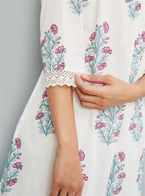 Buy Women Floral Printed Straight Kurta Online at just Rs. 599.0 ...