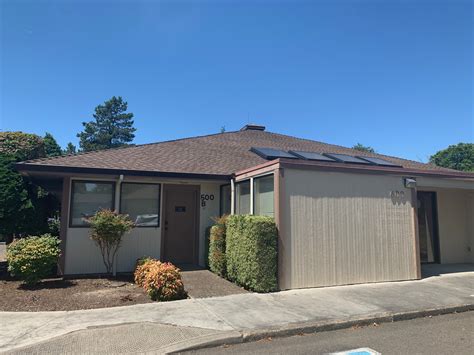 500 Villa Rd Newberg OR 97132 - Pacific Crest Real Estate Advisors