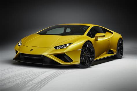 lamborghini-huracan-evo-rwd-2020-front-9q.jpg (8071×5381)-花瓣网
