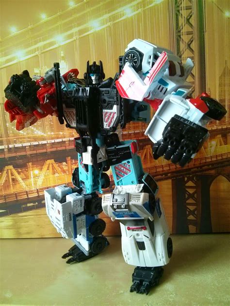Image result for Combiner Wars Defensor