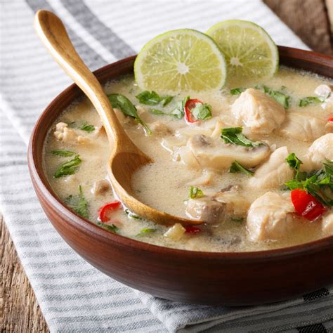 Thai chicken coconut soup :: Hill Street Grocer