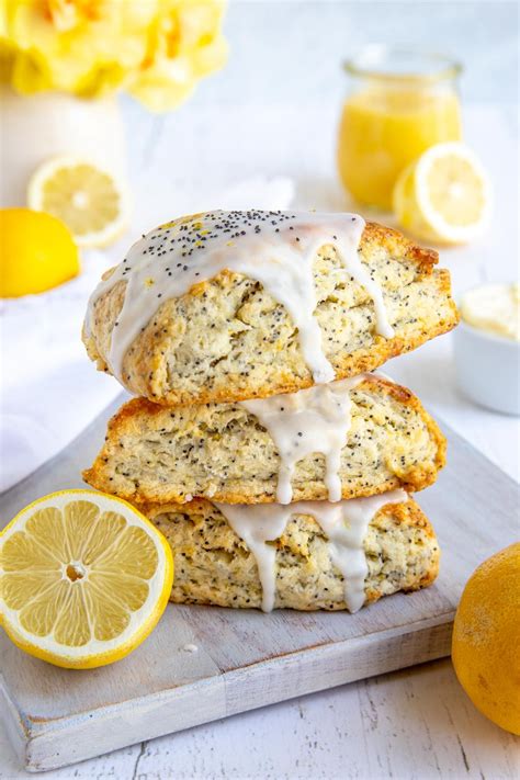 Buttery lemon poppy seed scones with lemon glaze – Artofit