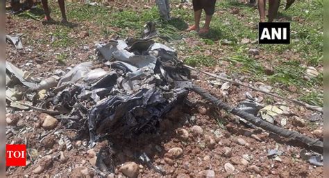 MiG 21 crash: IAF's MiG-21 jet crashes in Kangra, pilot dies | India ...