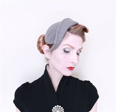 1950s Hat /VINTAGE/ 50s Hat / Grey / Felted Wool / Gray / Sculpted ...
